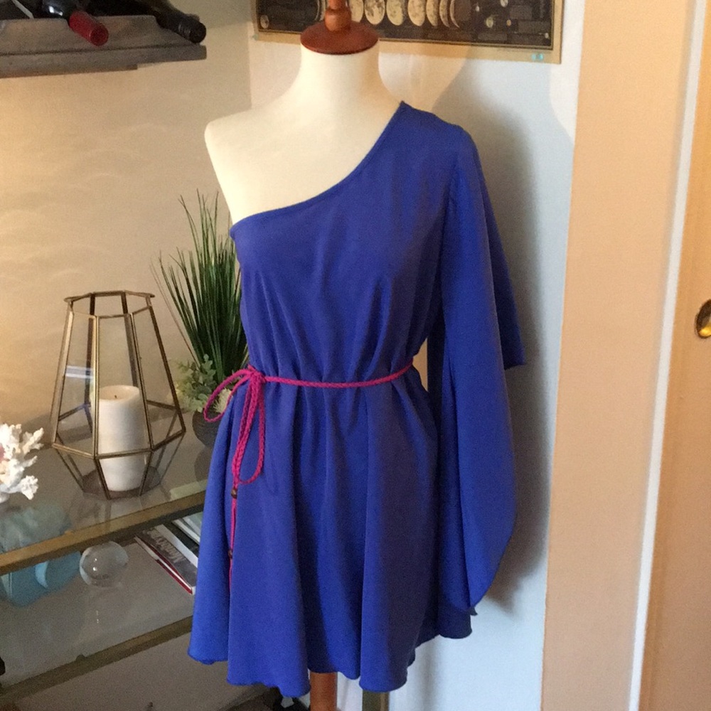 BLUE ONE SHOULDER PARTY DRESS *SIZE MEDIUM*